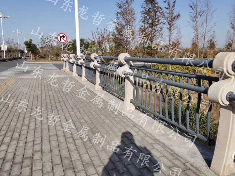 铸造石河道桥梁护栏工程案例