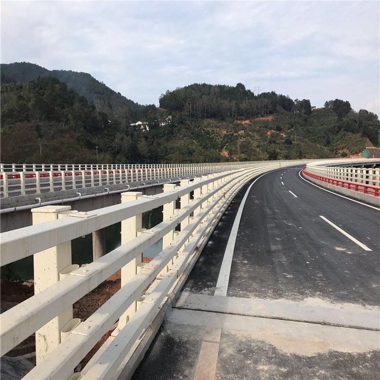 桥梁防撞栏杆